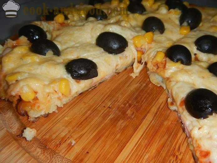 Batata pizza rápido na panela por 10 minutos ou panquecas de batata com enchimento - Como cozinhar uma pizza em uma panela, um passo a receita passo com fotos.