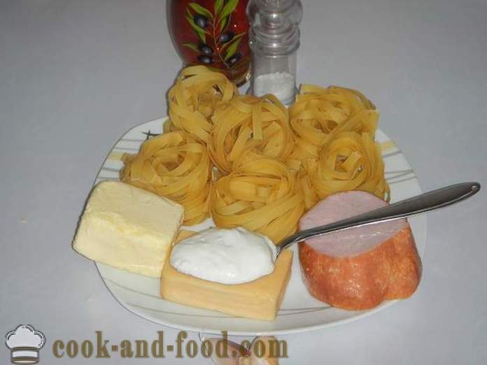 Ninho do macarrão com molho de queijo e esturjão. Como cozinhar macarrão ninho - receita com fotos, passo a passo.