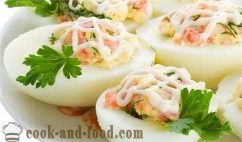 Ovos recheados com queijo e alho - pratos frios, a receita com uma foto