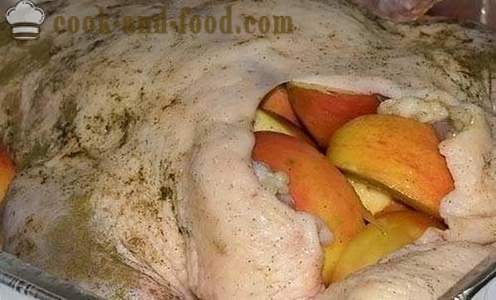 Pato com maçãs, cozido no forno, a receita com um foto (passo a passo)