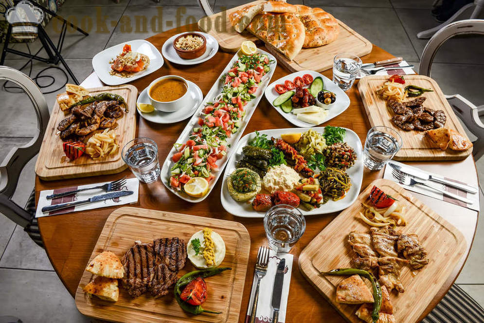 Os pratos mais populares da cozinha turca - receitas video em casa